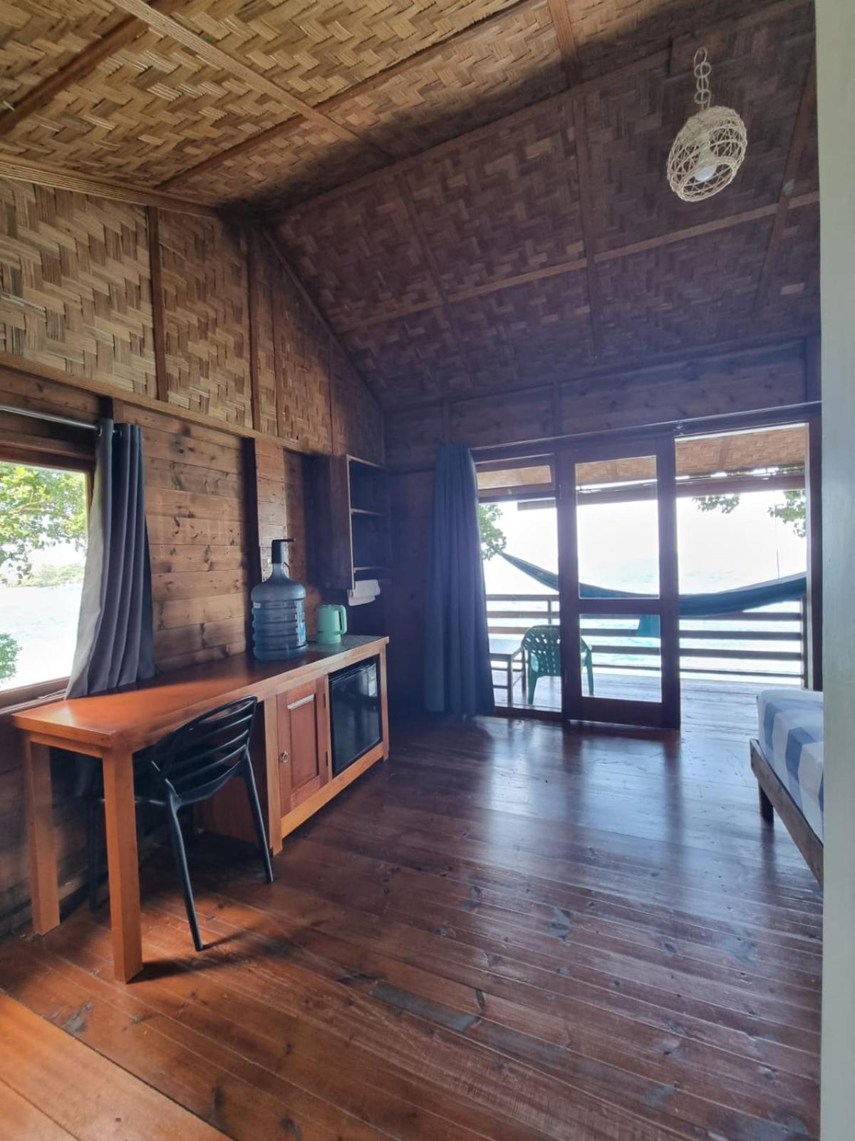 Treetop Guesthouse And Bungalows Sabang  Kültér fotó