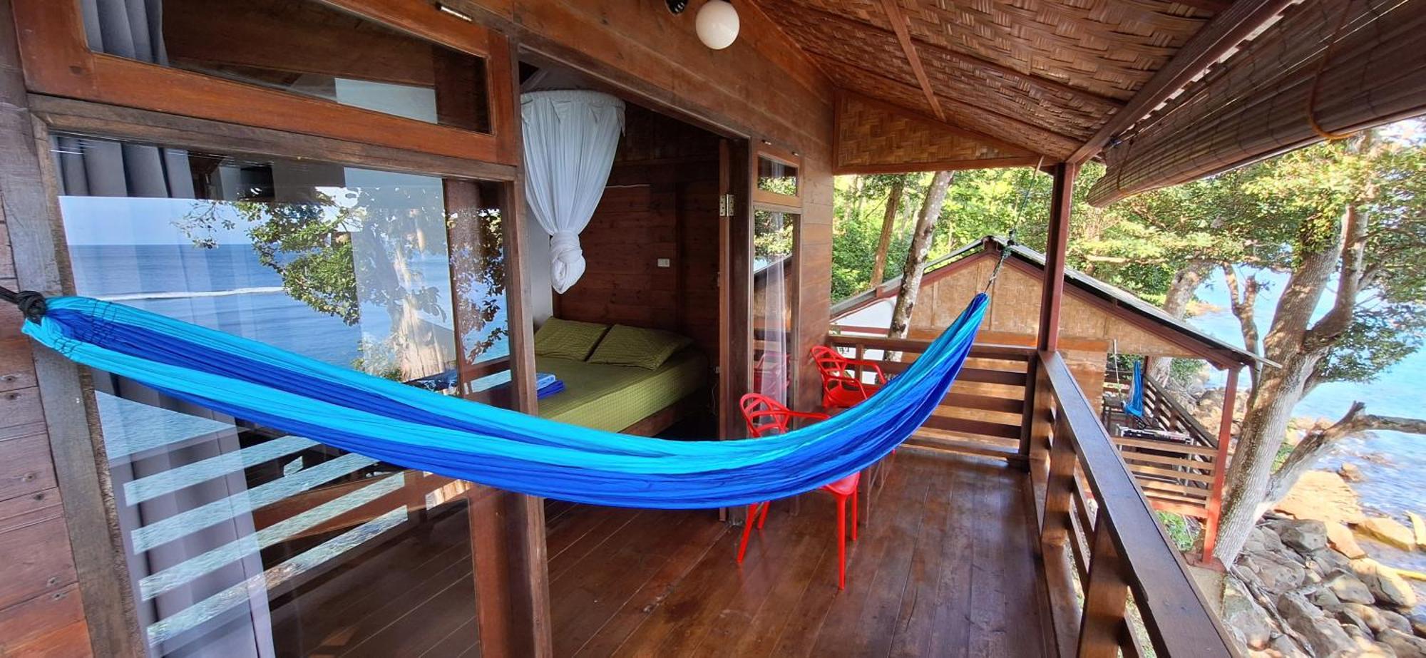 Treetop Guesthouse And Bungalows Sabang  Kültér fotó