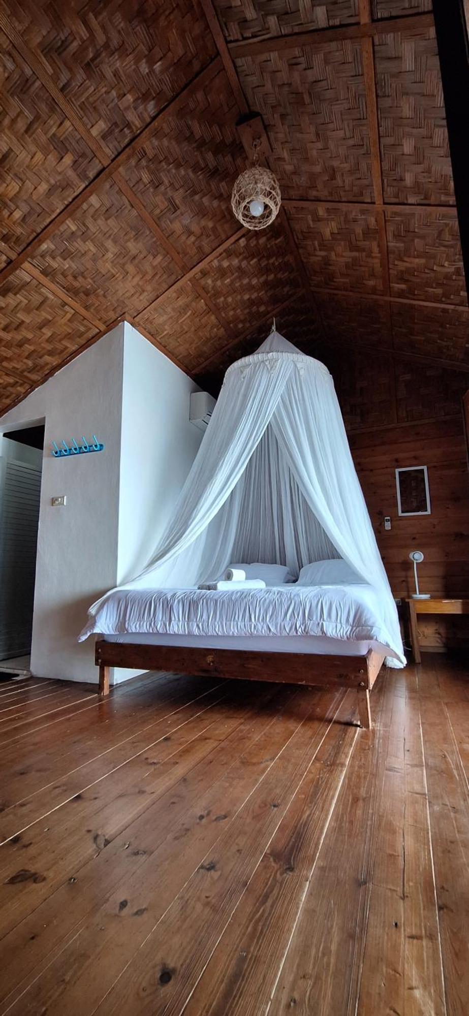Treetop Guesthouse And Bungalows Sabang  Kültér fotó