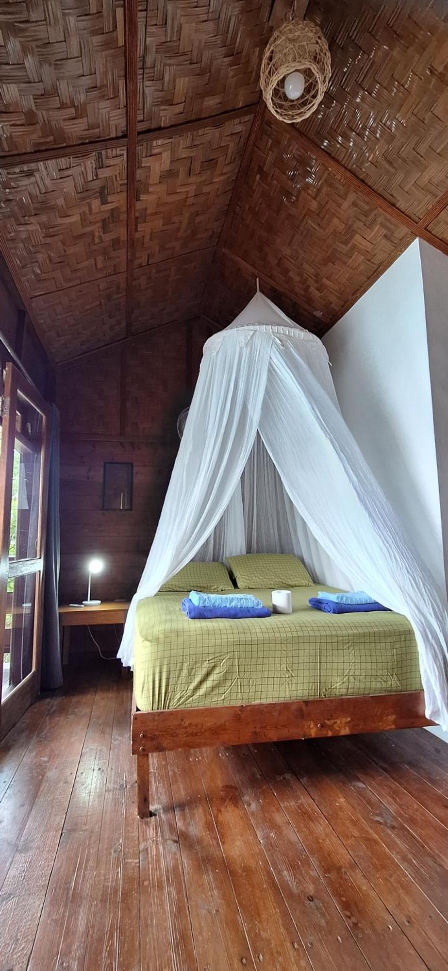 Treetop Guesthouse And Bungalows Sabang  Kültér fotó