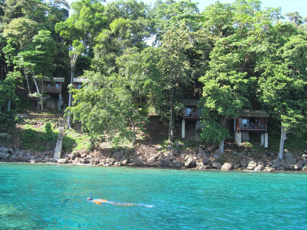 Treetop Guesthouse And Bungalows Sabang  Kültér fotó